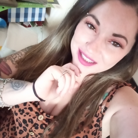 Meet your Posher, Sarah - Picture 5 of 5